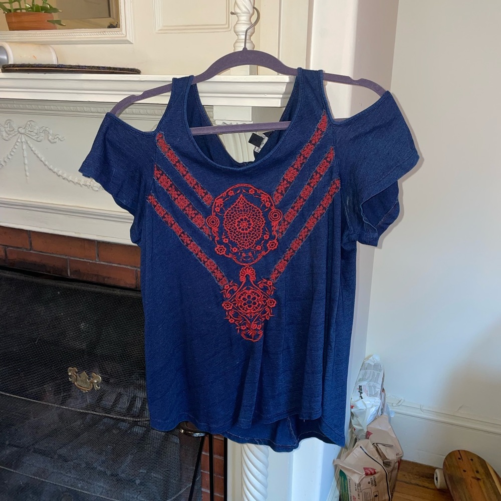 Lucky Brand shoulder-less blouse- L
